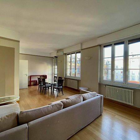 Appartamento Torino Centro Lagrange 29 Turim Exterior foto